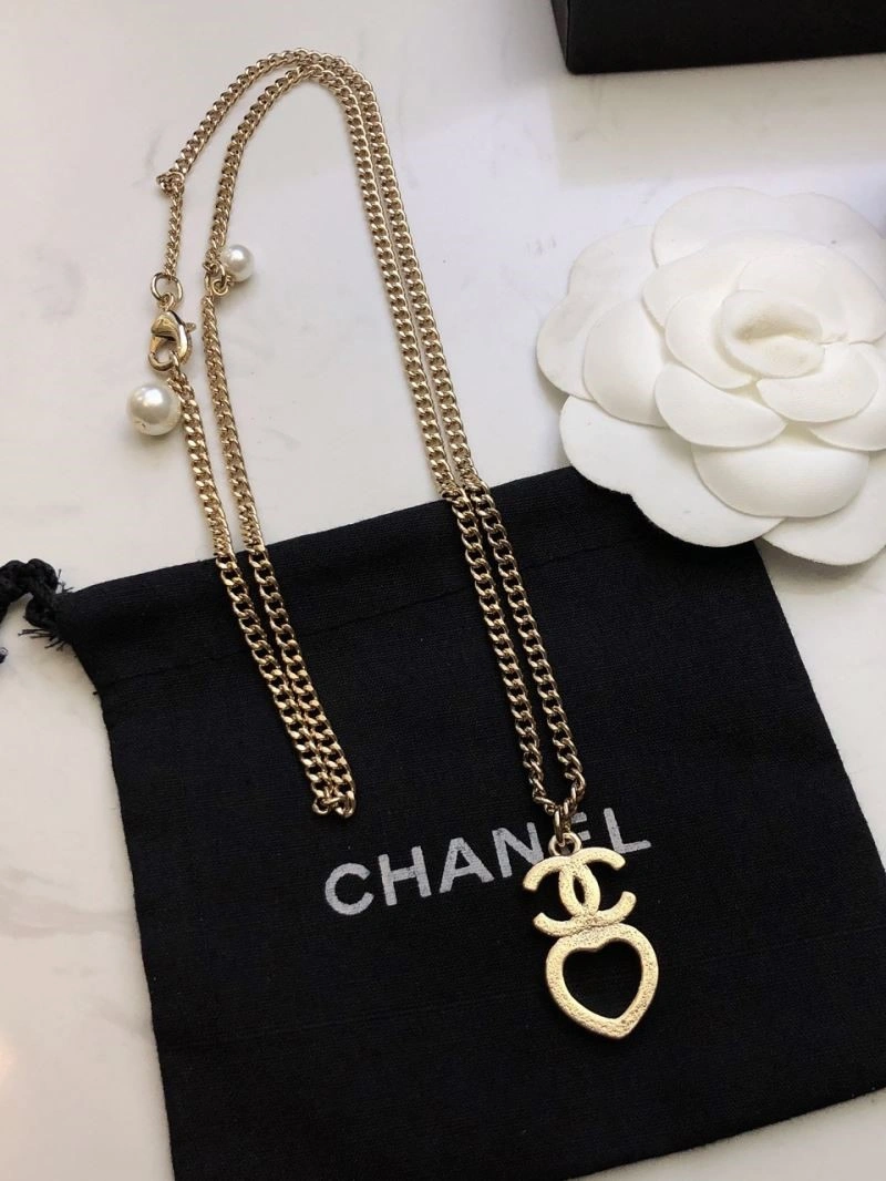 WrinkleFree Chanel Necklaces 220818