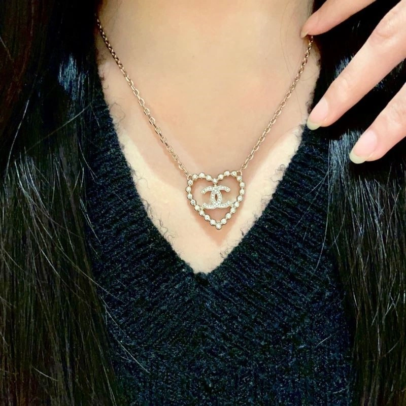 Breathable Chanel Necklaces 220730