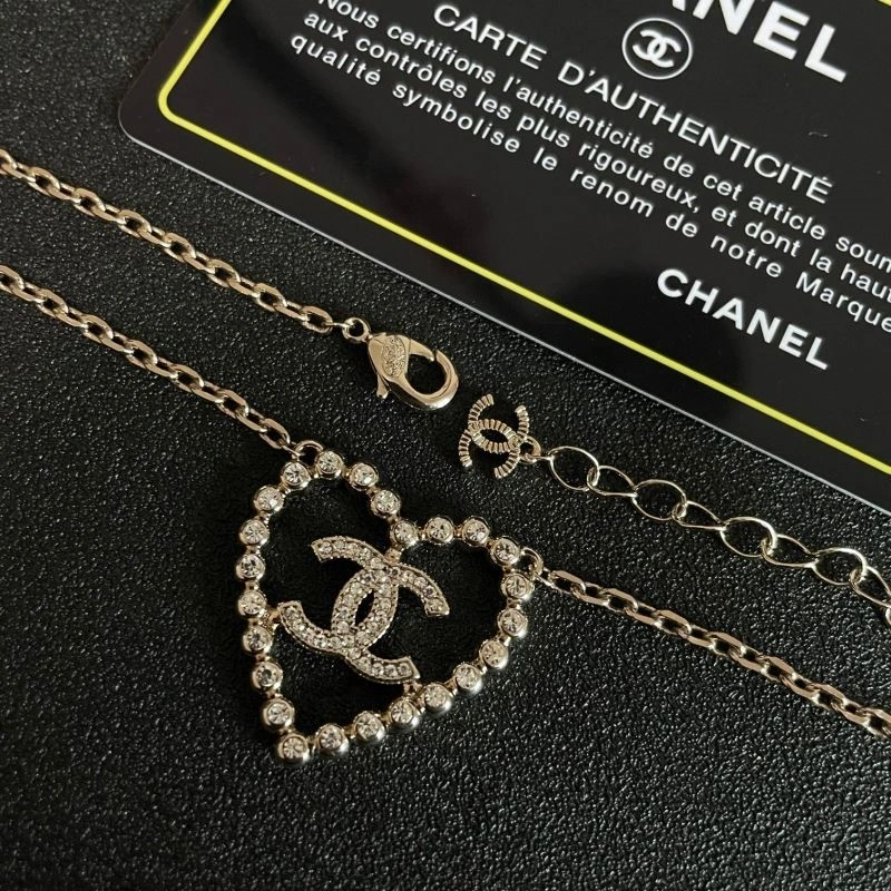 Breathable Chanel Necklaces 220730