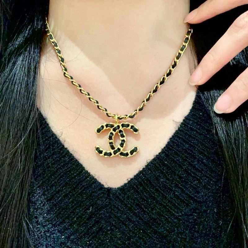Chanel Necklaces Cozy 220799