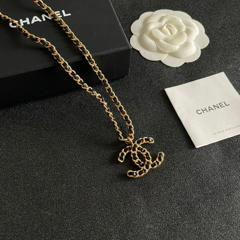 Chanel Necklaces Cozy 220799