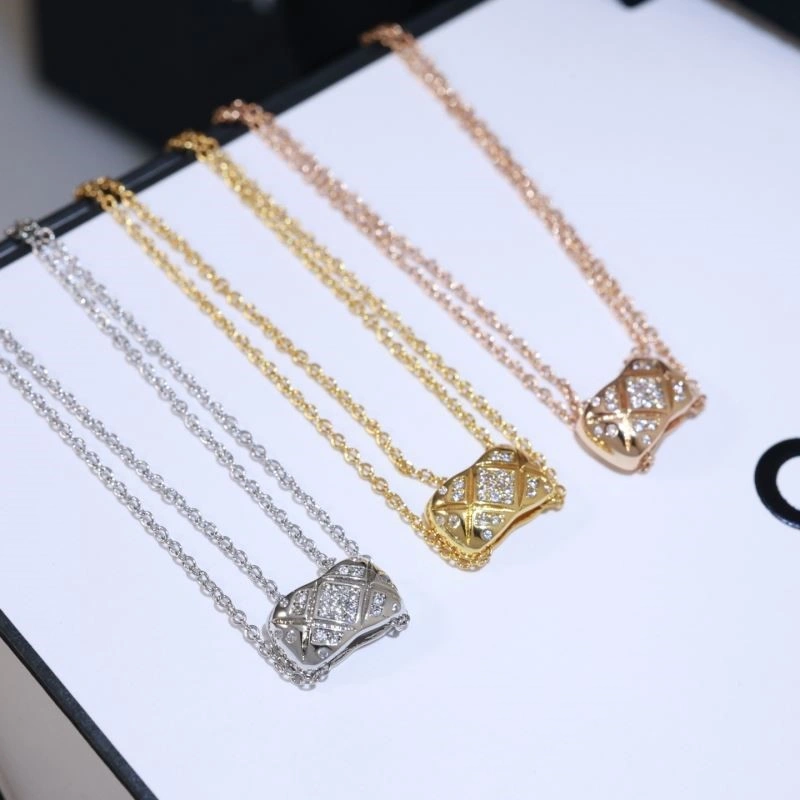 MoistureWicking Chanel Necklaces 220785