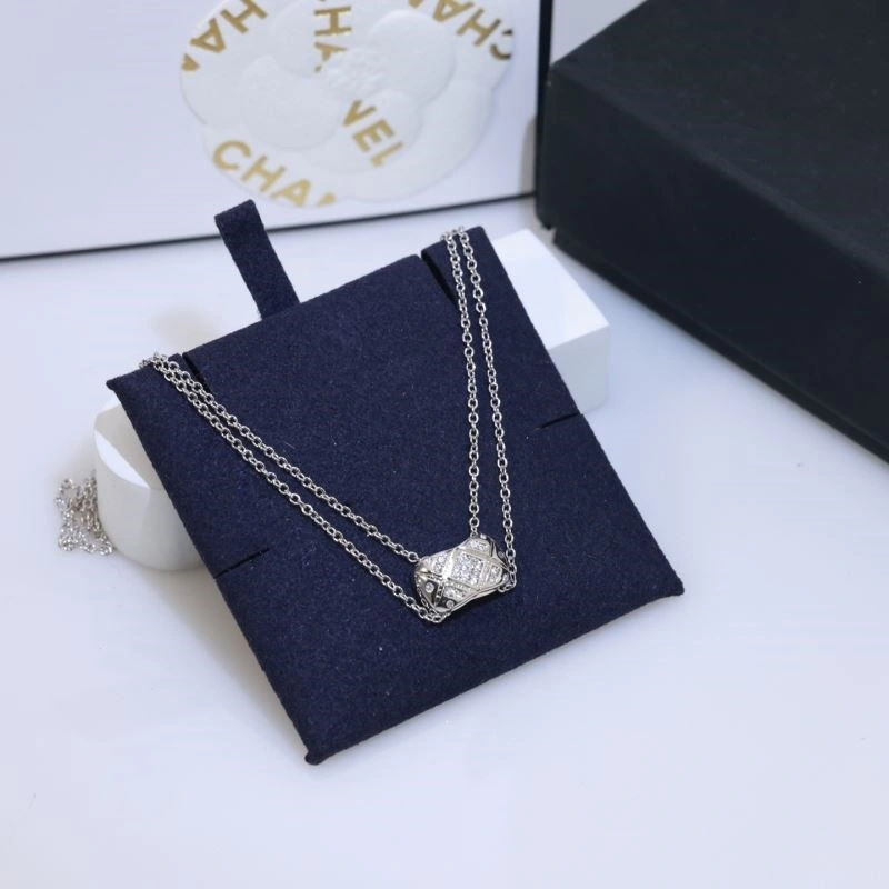MoistureWicking Chanel Necklaces 220785