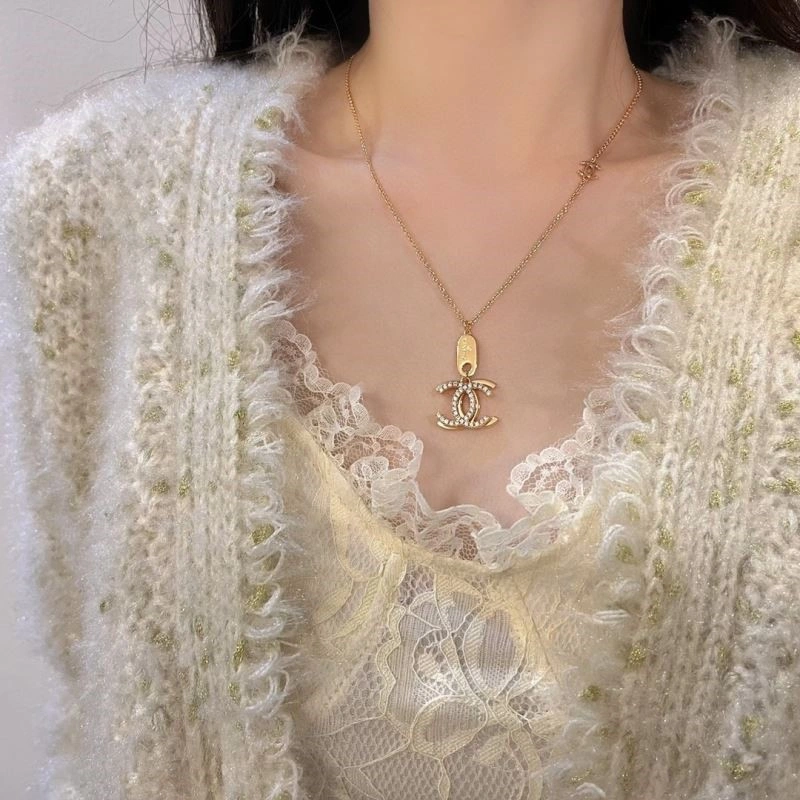 TravelReady Chanel Necklaces 220712