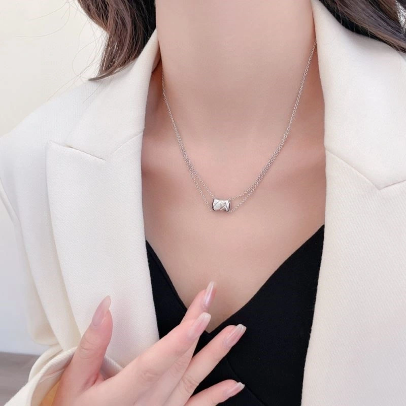 FastDry Chanel Necklaces 220723