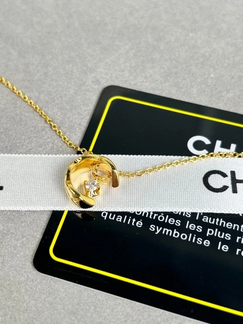 Chanel Necklaces Packable 220703