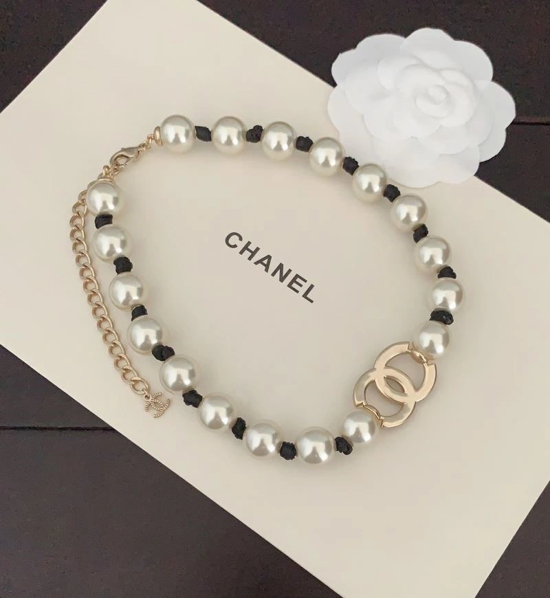 Chanel Necklaces Casual 220717
