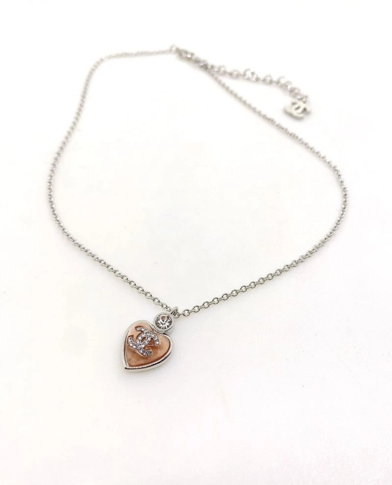 Chanel Necklaces Comfortable 220779