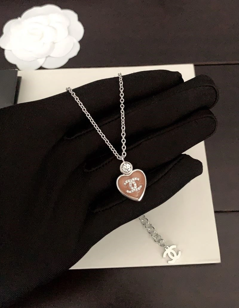 Chanel Necklaces Comfortable 220779