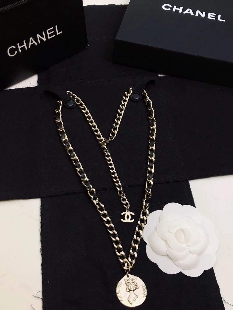Colorful Chanel Necklaces 220710