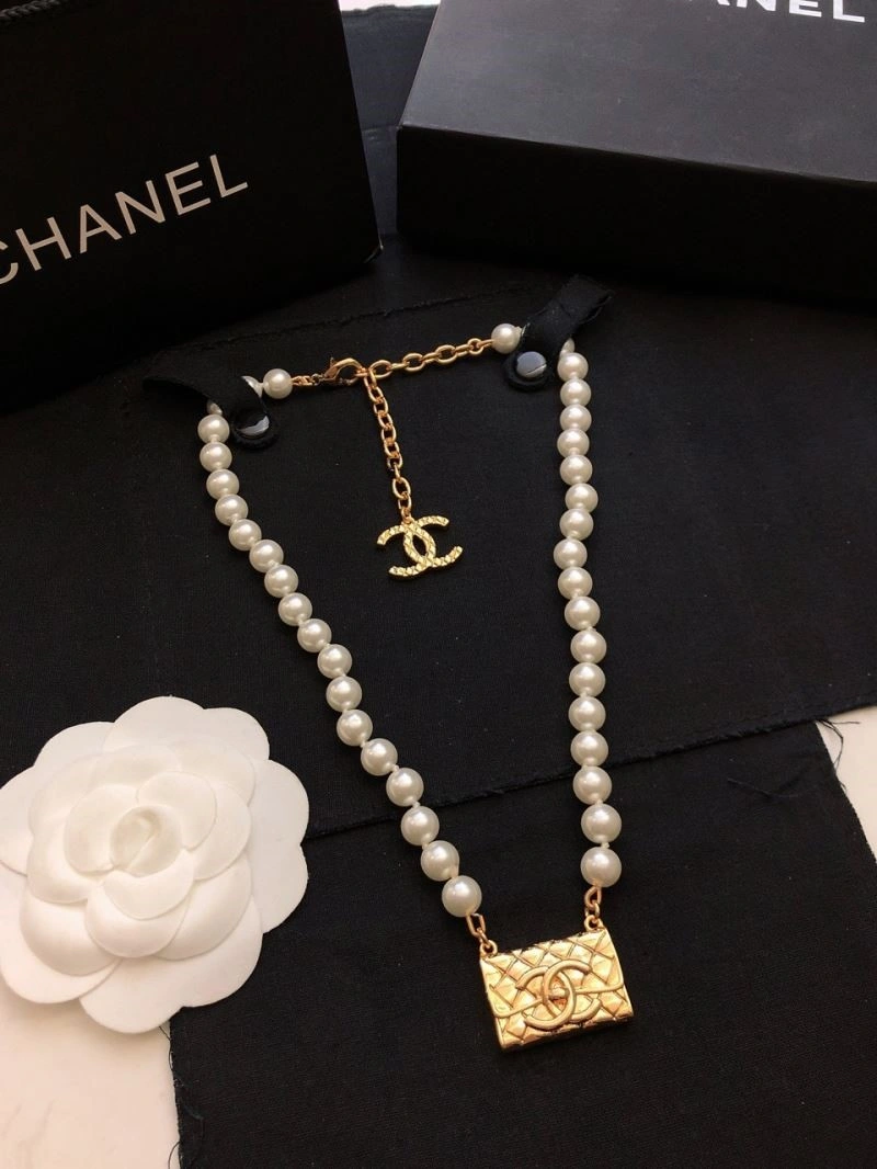 DailyWear Chanel Necklaces 220725
