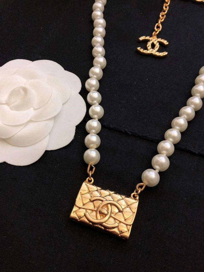 DailyWear Chanel Necklaces 220725