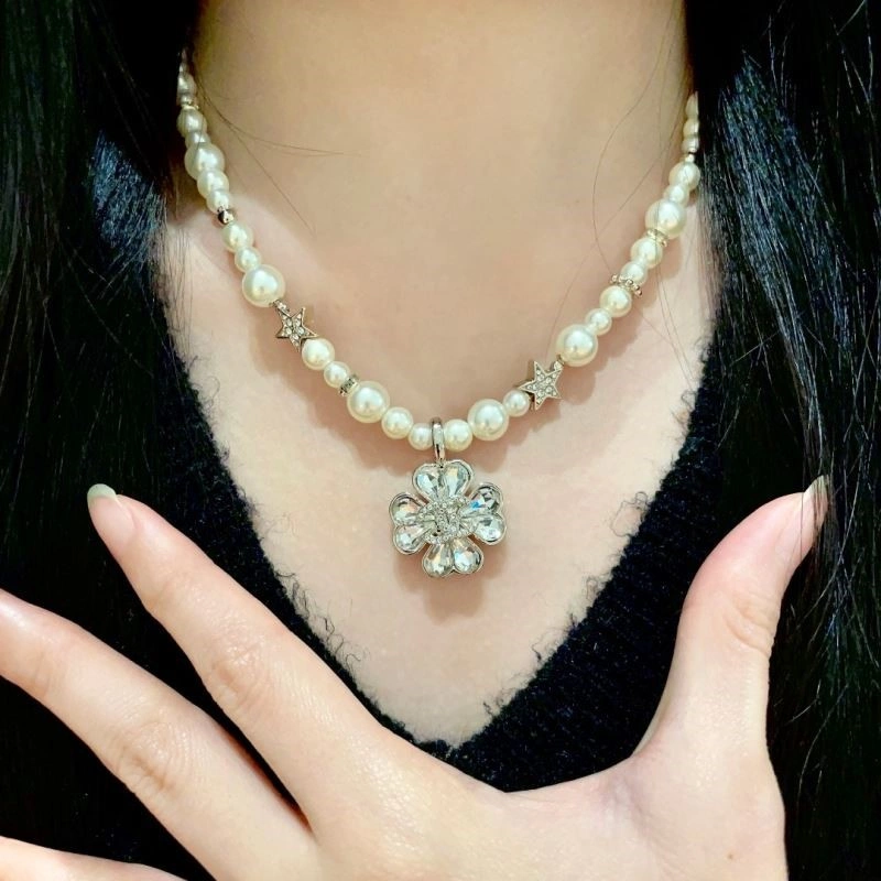 Chanel Necklaces Breathable 220733