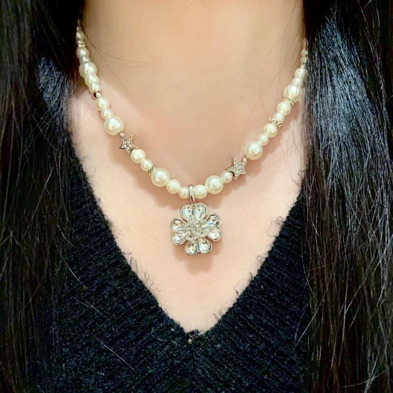 Chanel Necklaces Breathable 220733