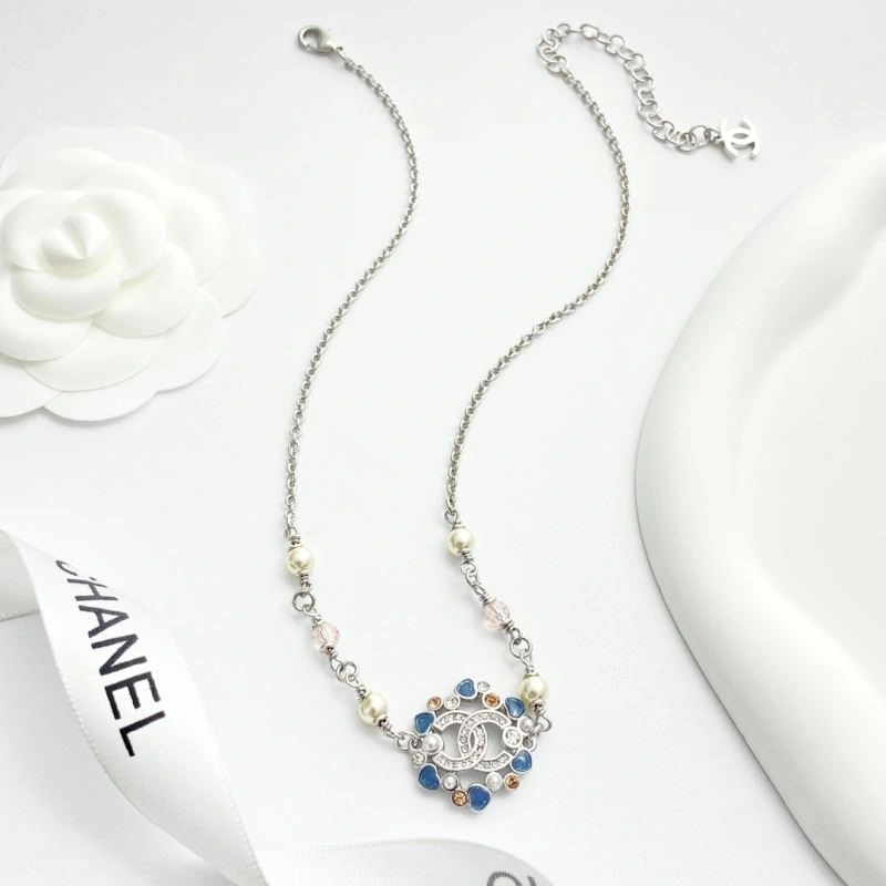 Fashionable Chanel Necklaces 220698