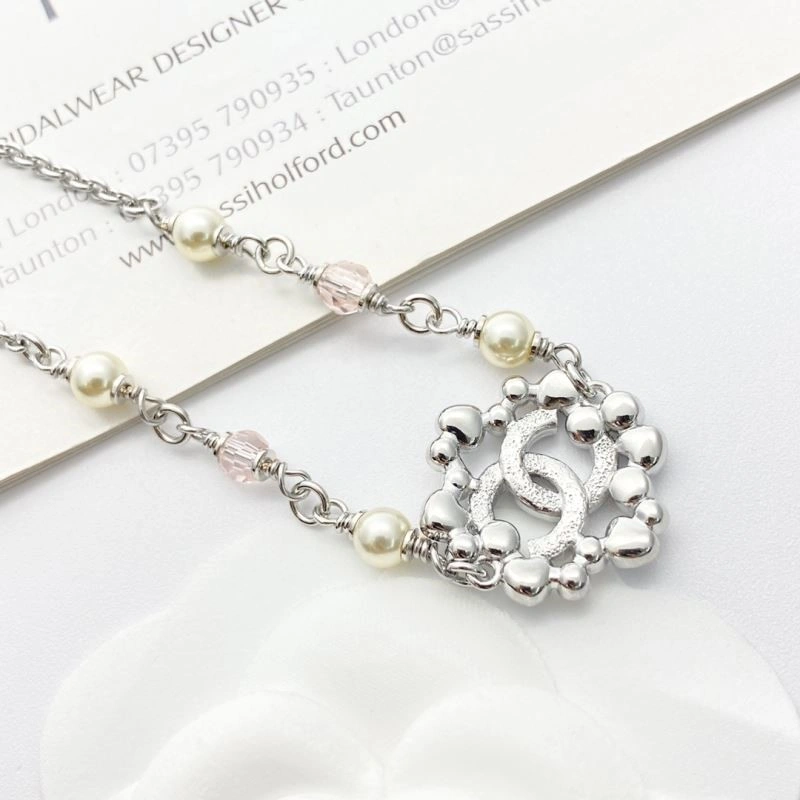 Fashionable Chanel Necklaces 220698