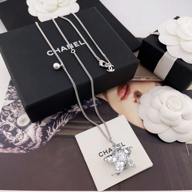 Bright Chanel Necklaces 220763