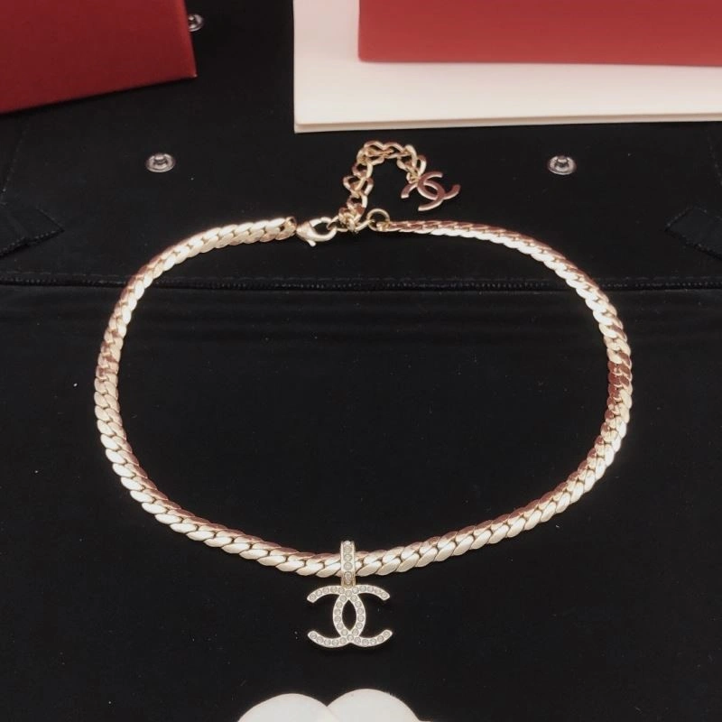 Chanel Necklaces Stylish 220694
