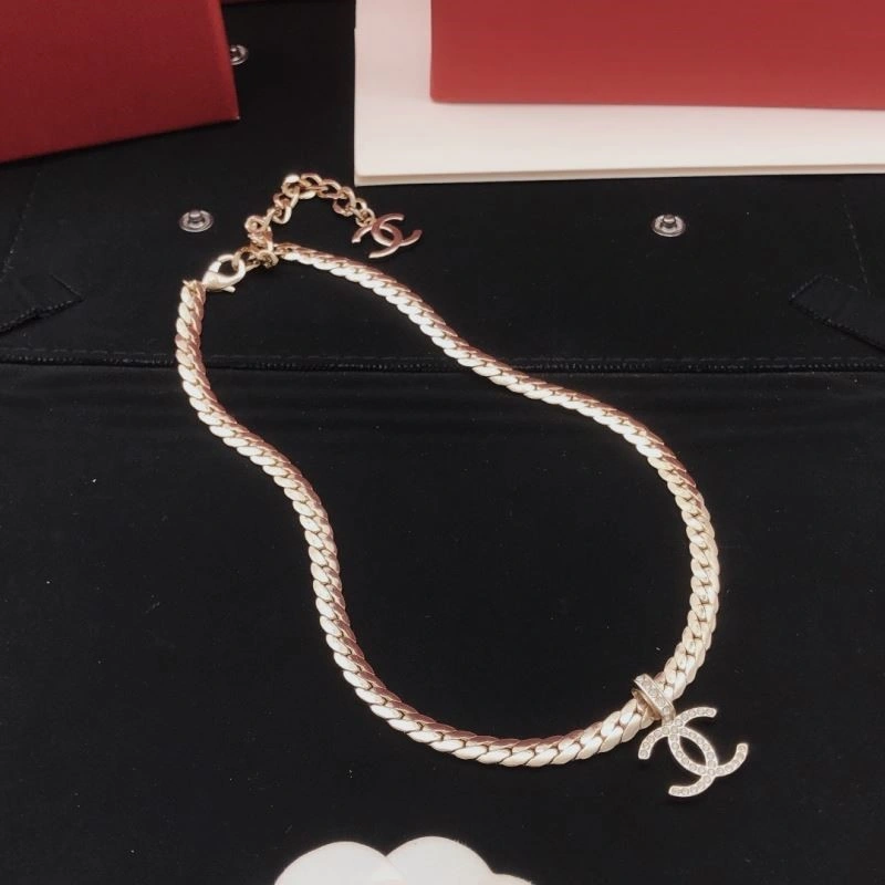 Chanel Necklaces Stylish 220694