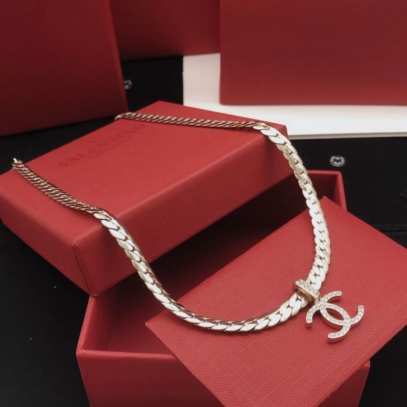 Chanel Necklaces Stylish 220694