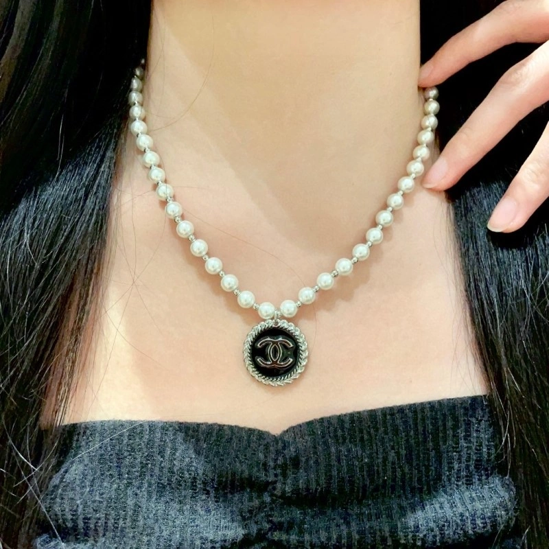 Chanel Necklaces UrbanStyle 220707