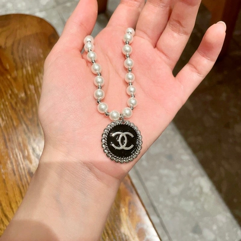 Chanel Necklaces UrbanStyle 220707