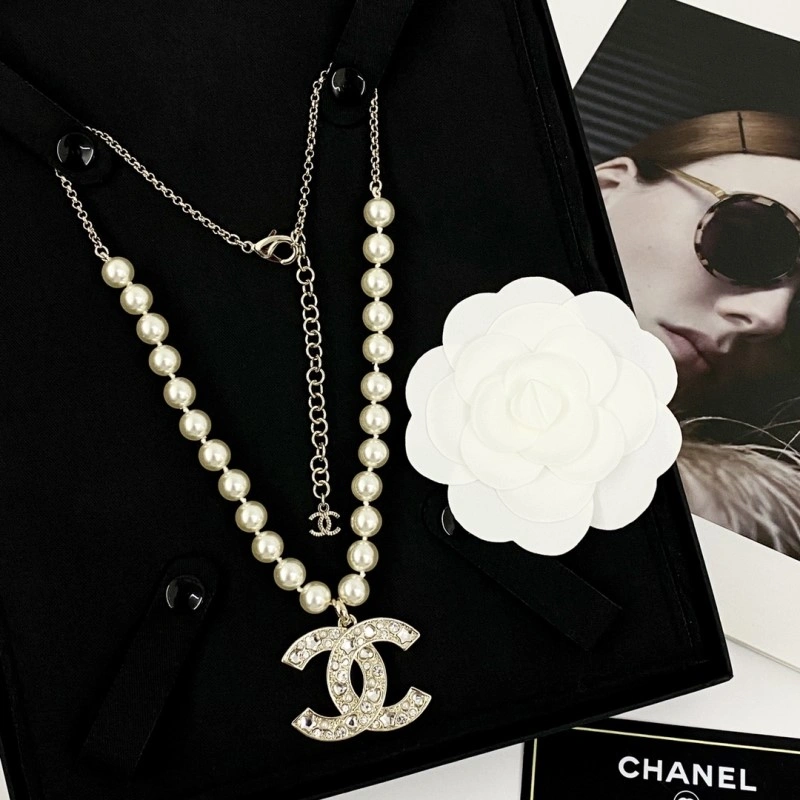 Efficient Chanel Necklaces 220683