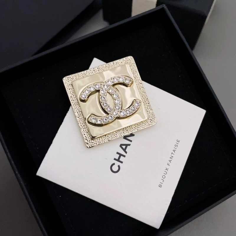 Chanel Necklaces Soft 220667