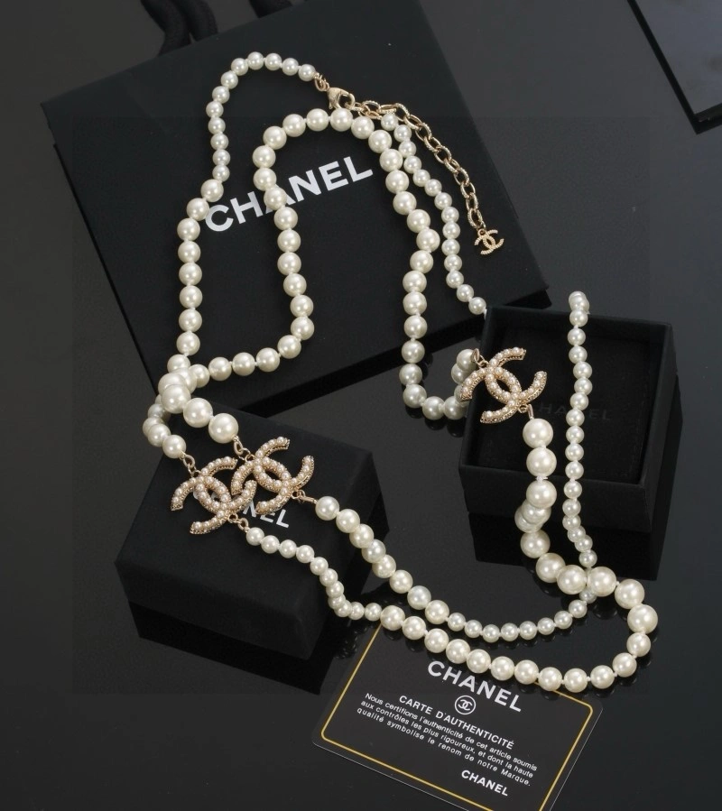 Chanel Necklaces Youthful 220696