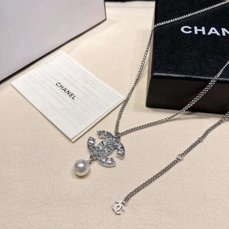 Bold Chanel Necklaces 220675
