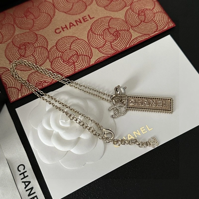 Chanel Necklaces Attractive 220656