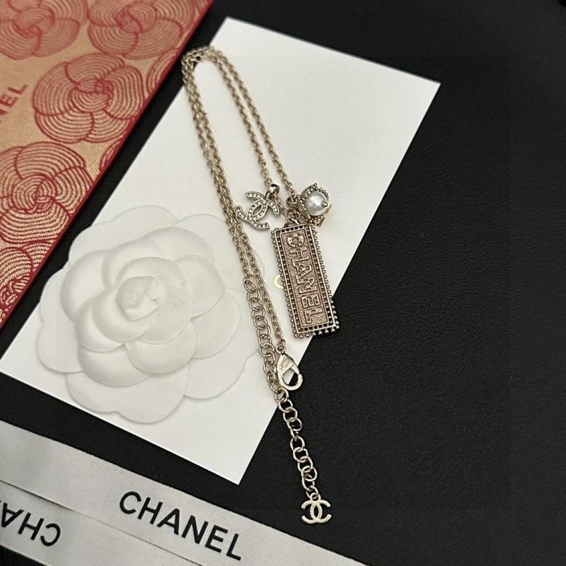 Chanel Necklaces Attractive 220656