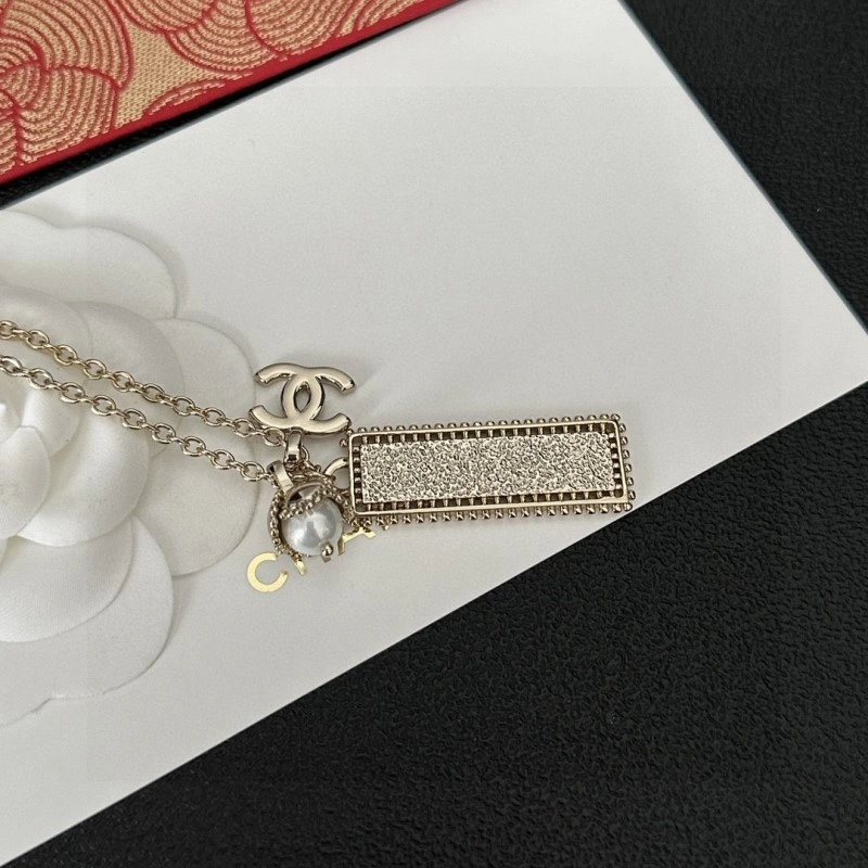 Chanel Necklaces Attractive 220656