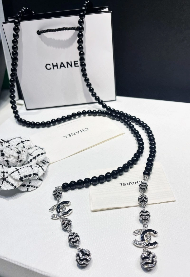 Modern Chanel Necklaces 220653