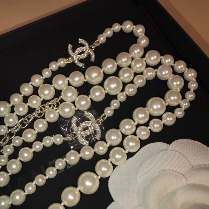 WellDesigned Chanel Necklaces 220641
