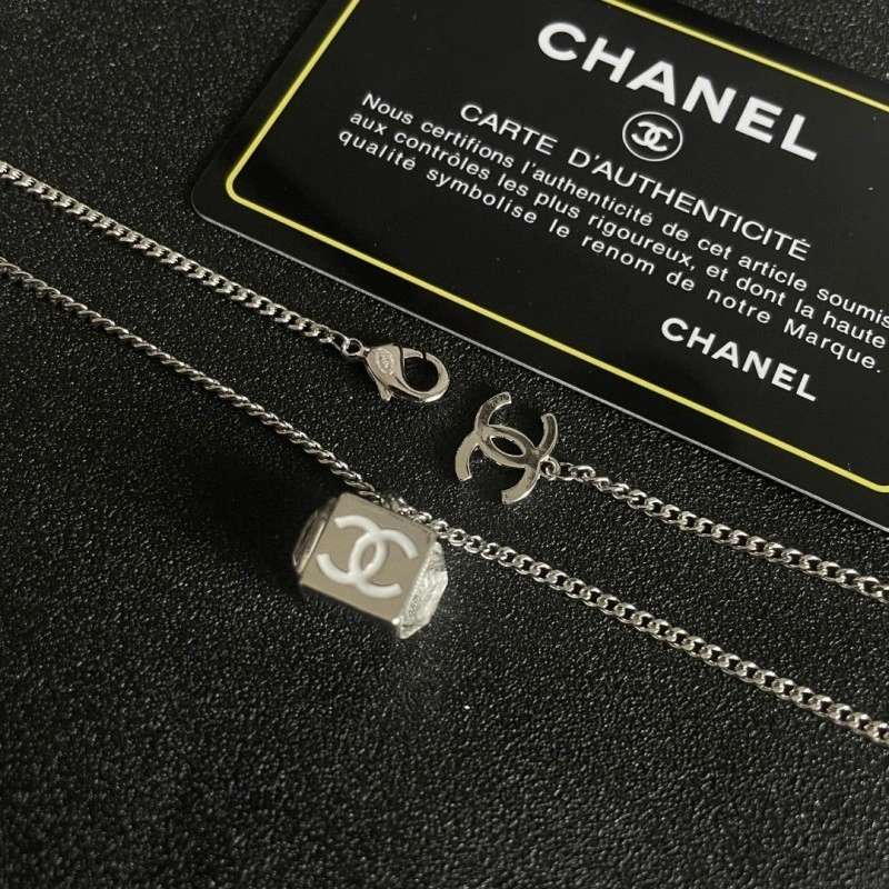 Chanel Necklaces FreshLook 220644