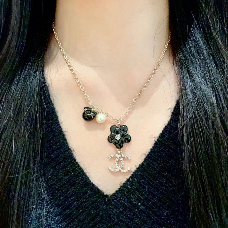 Chanel Necklaces Affordable 220636