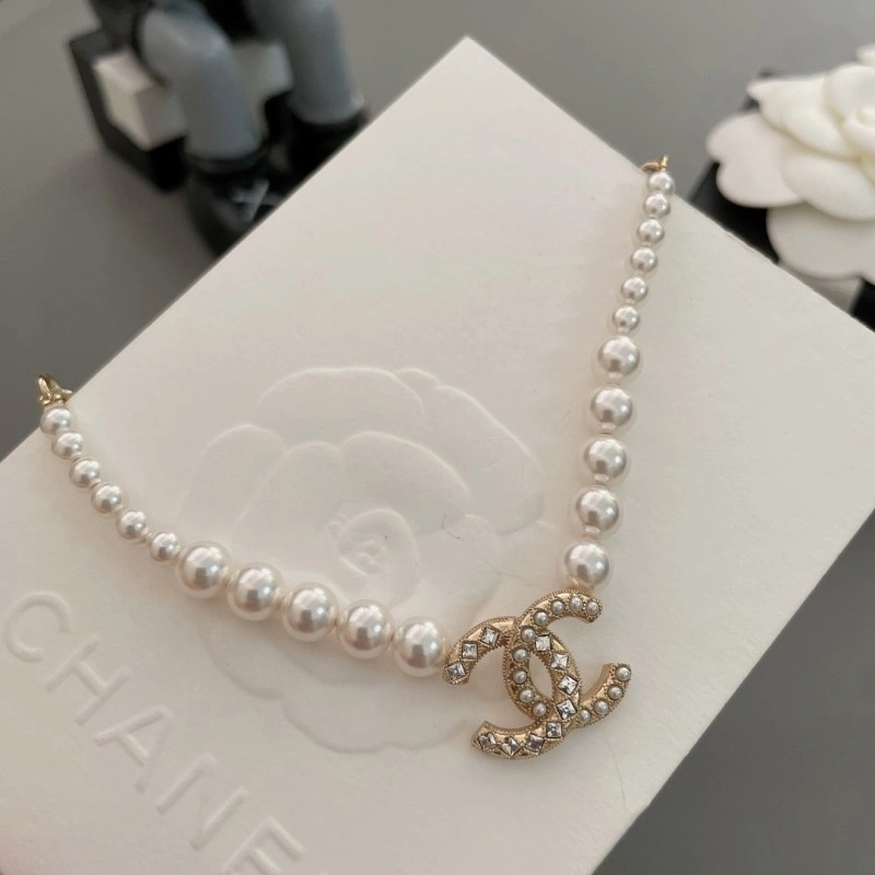 Durable Chanel Necklaces 220637