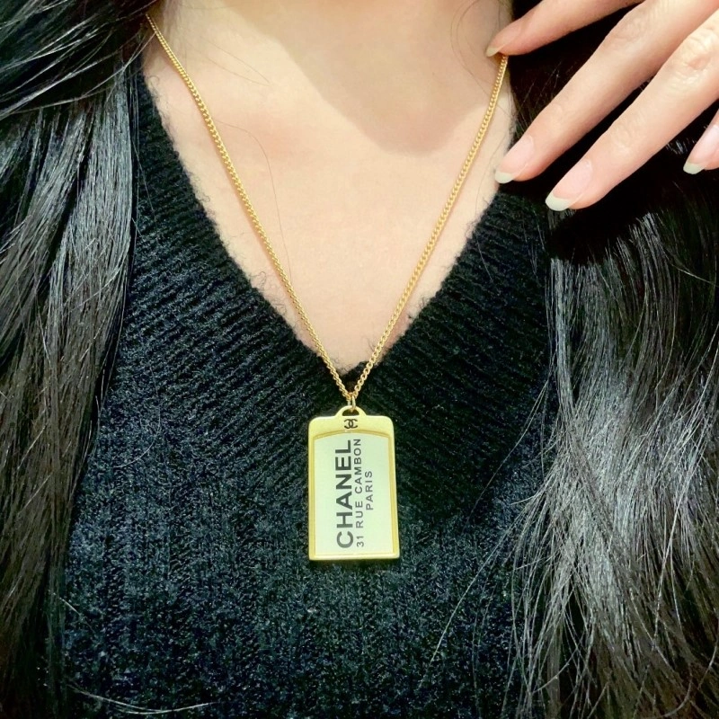 Chanel Necklaces Unique 220635
