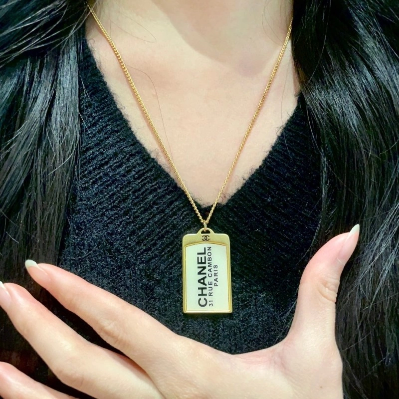 Chanel Necklaces Unique 220635