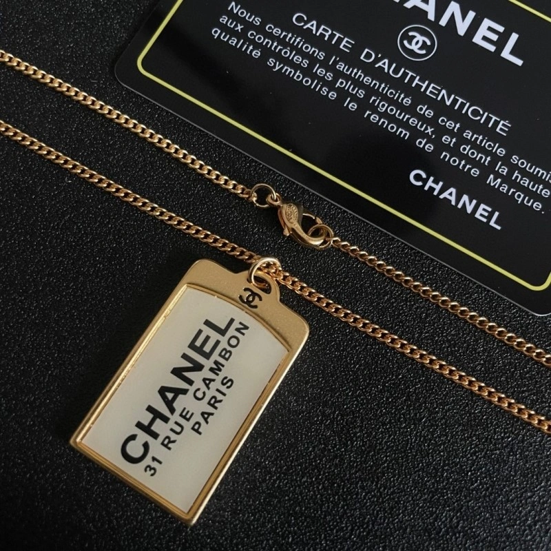 Chanel Necklaces Unique 220635
