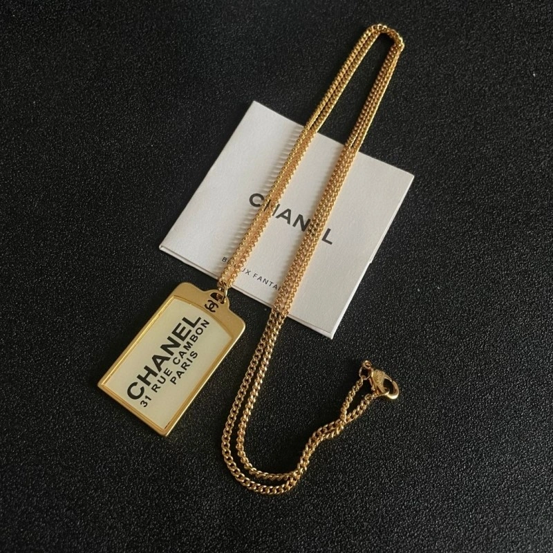 Chanel Necklaces Unique 220635
