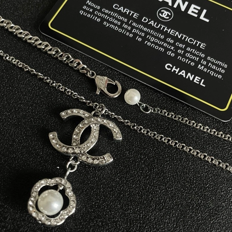 Lightweight Chanel Necklaces 220629
