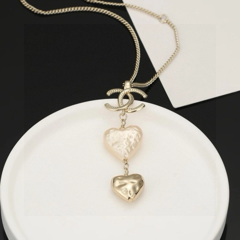 Stylish Chanel Necklaces 220628