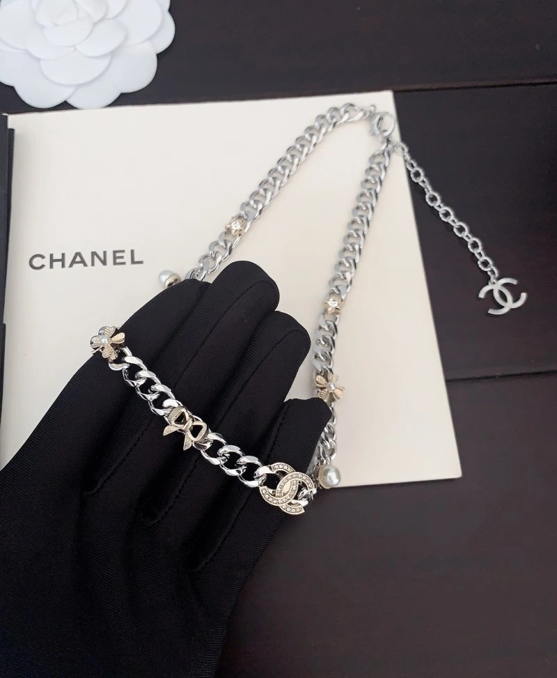 Chanel Necklaces Youthful 220647