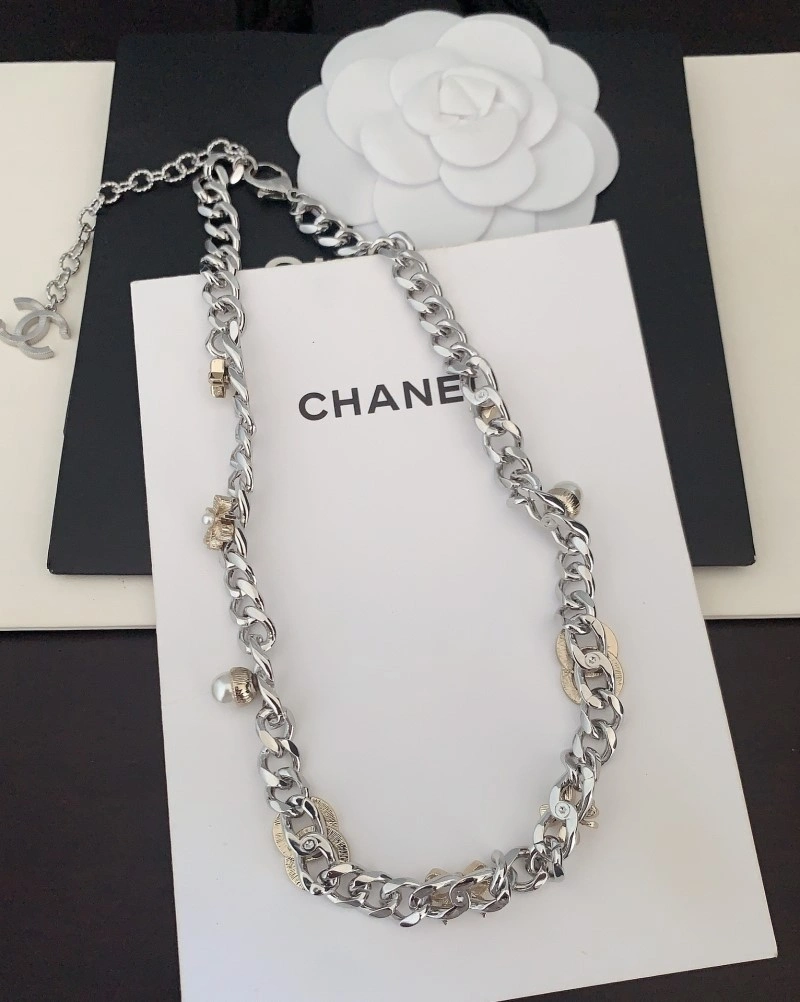 Chanel Necklaces Youthful 220647