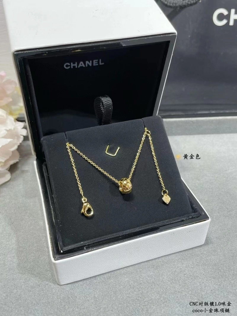 Elegant Chanel Necklaces 220627