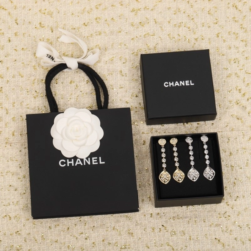Chanel Necklaces Seasonal 220610