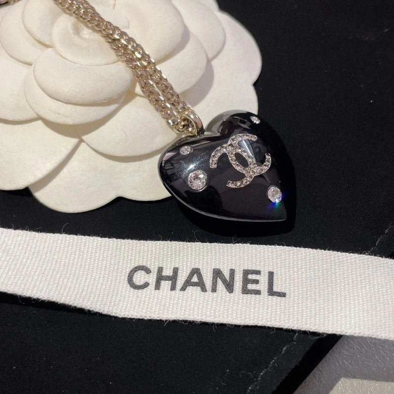 Chanel Necklaces Seasonal 220619