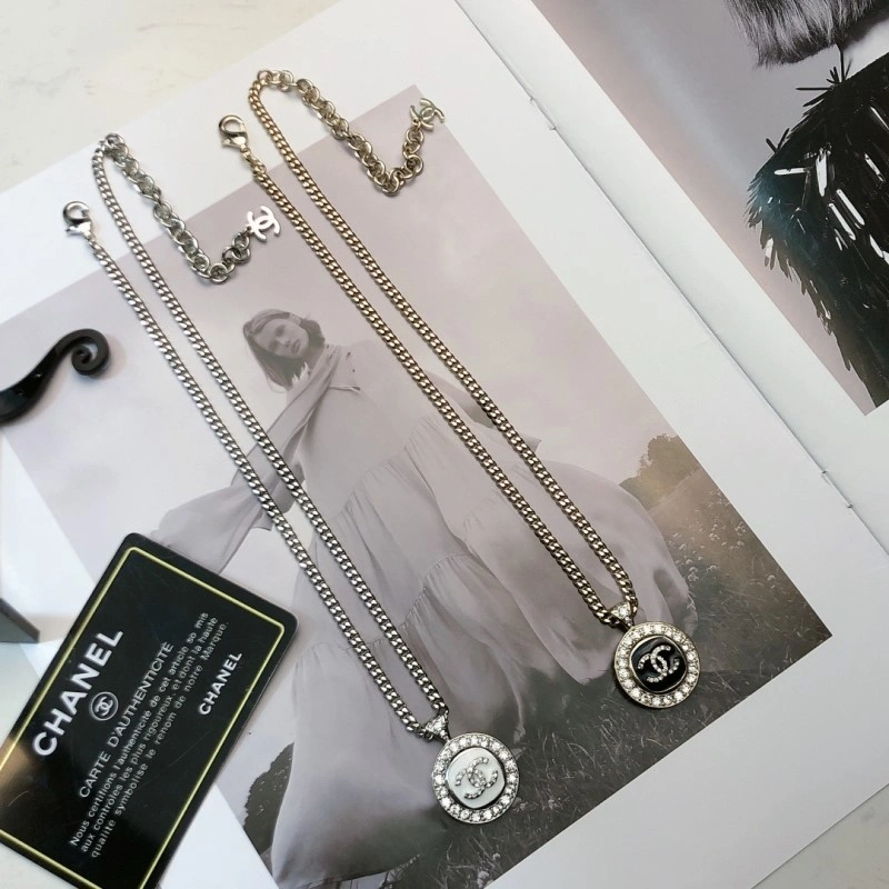 Comfortable Chanel Necklaces 220612